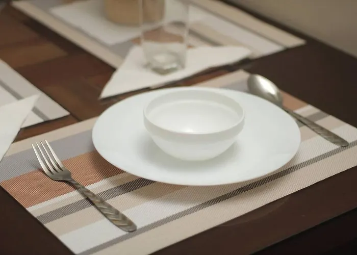 Apartment A2j Luxury 1br Near Venice Mall Bgc Taguig