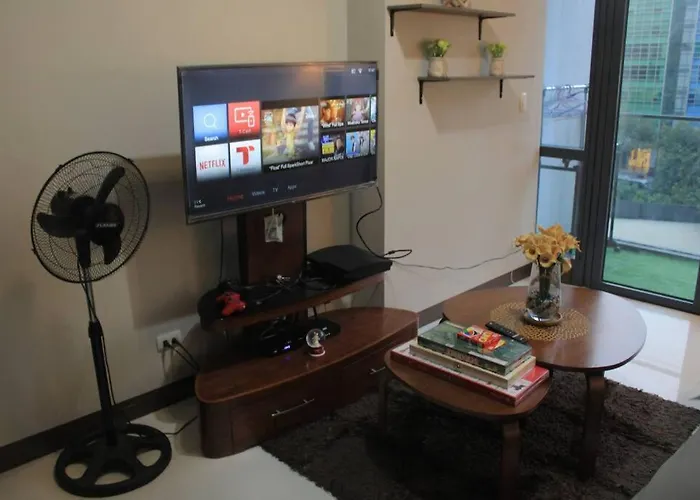 Apartment A2j Luxury 1br Near Venice Mall Bgc Taguig