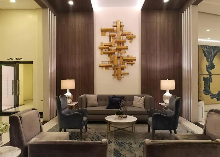 A2j Luxury 1br Near Venice Mall Bgc Taguig *
